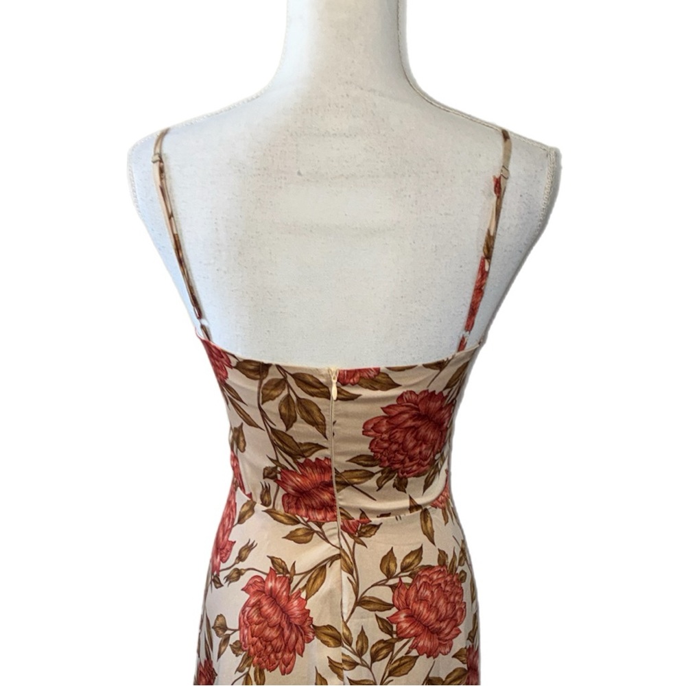 Petal & Pup Beige Floral Midi Dress with Coral Roses - Picture 6 of 7